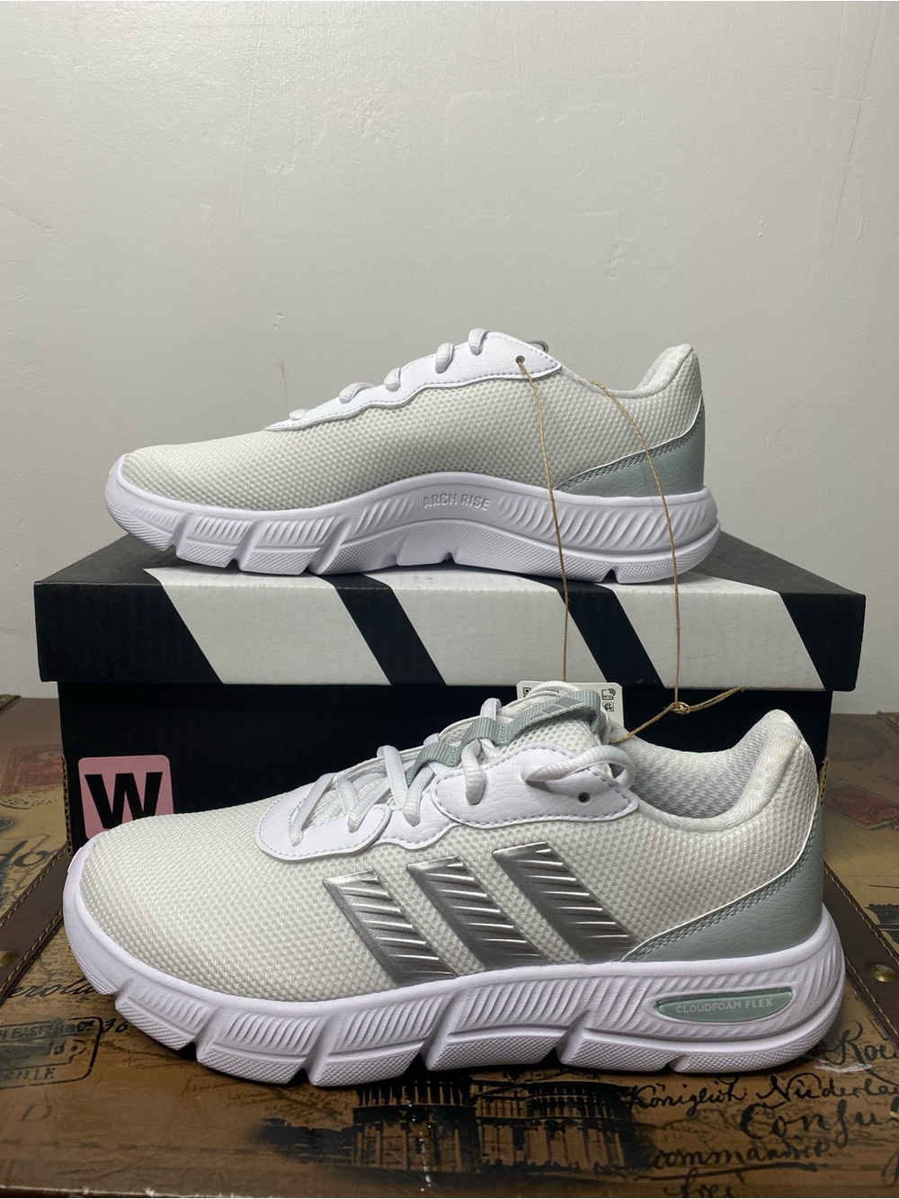 Adidas Cloudfoam Flex Laces Women US Size 7